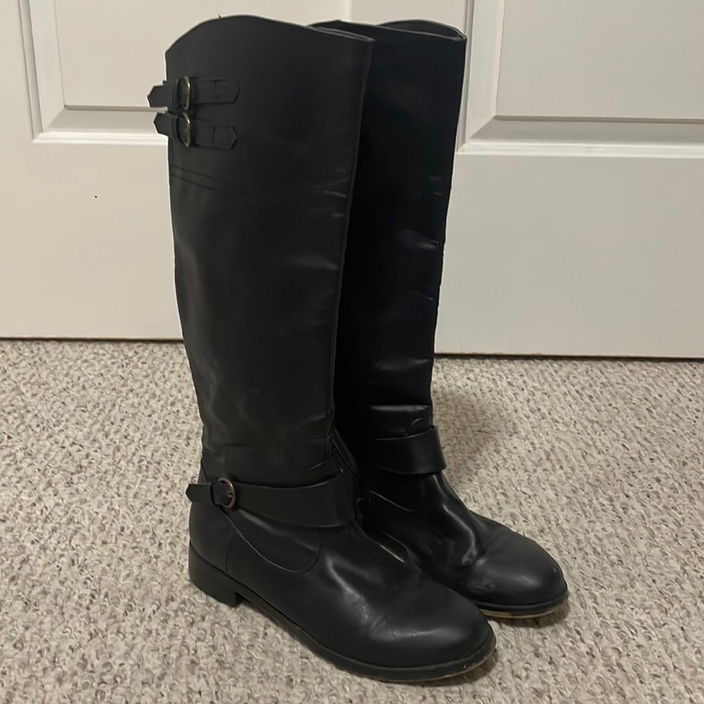 Mossimo Womens boots